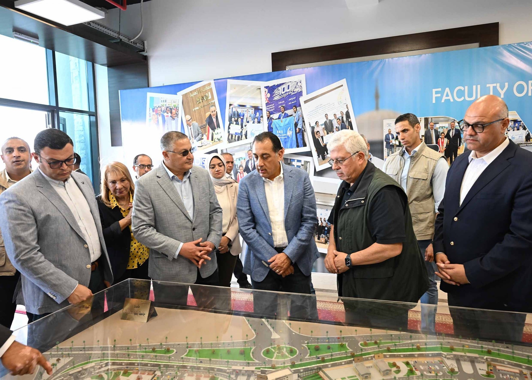 في إطار جولته اليوم بمحافظة القليوبية: رئيس الوزراء يتفقد جامعة بنها الأهلية بمدينة العبور